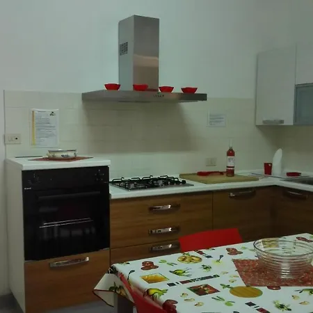 Indipendente A Pochi Passi Dal Mare E Dal Centro * Torre Lapillo